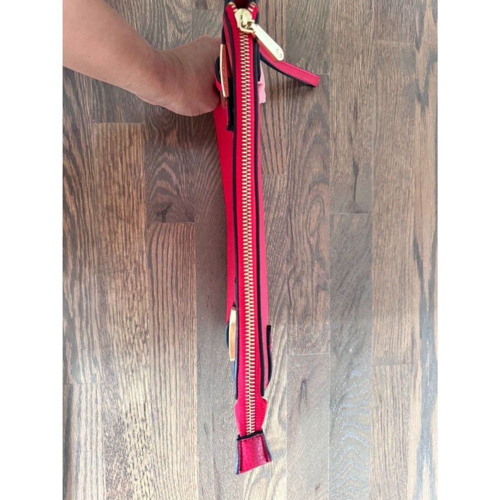 Red Classic Clutch Bag - Picture 4 of 6